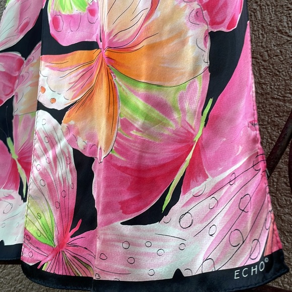Echo
Pink Butterfly Silk Scarf - Picture 4 of 4